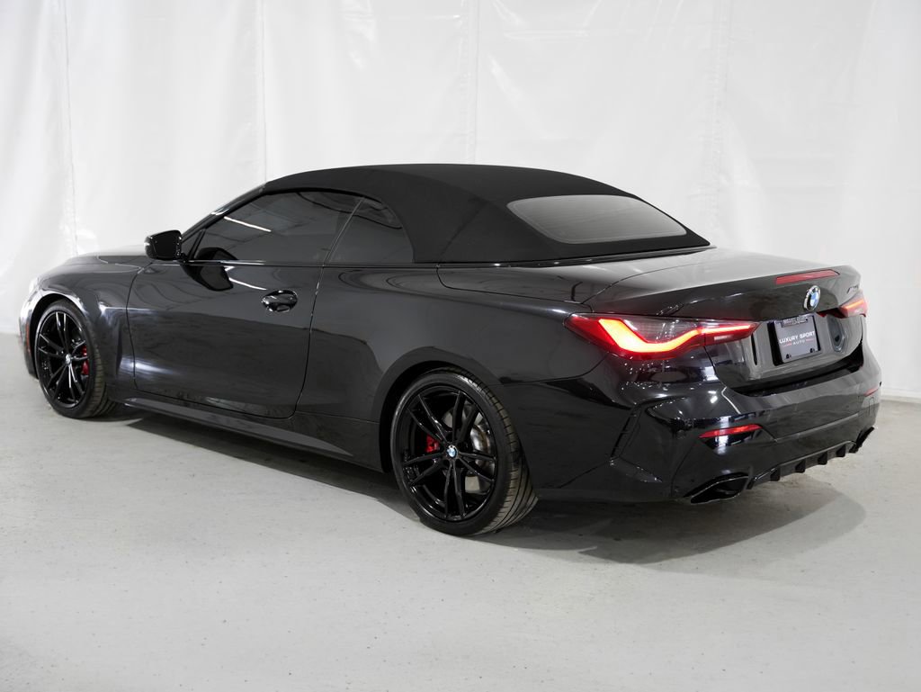 Used 2023 BMW M440i Convertible w/ Premium Package RWD image 3