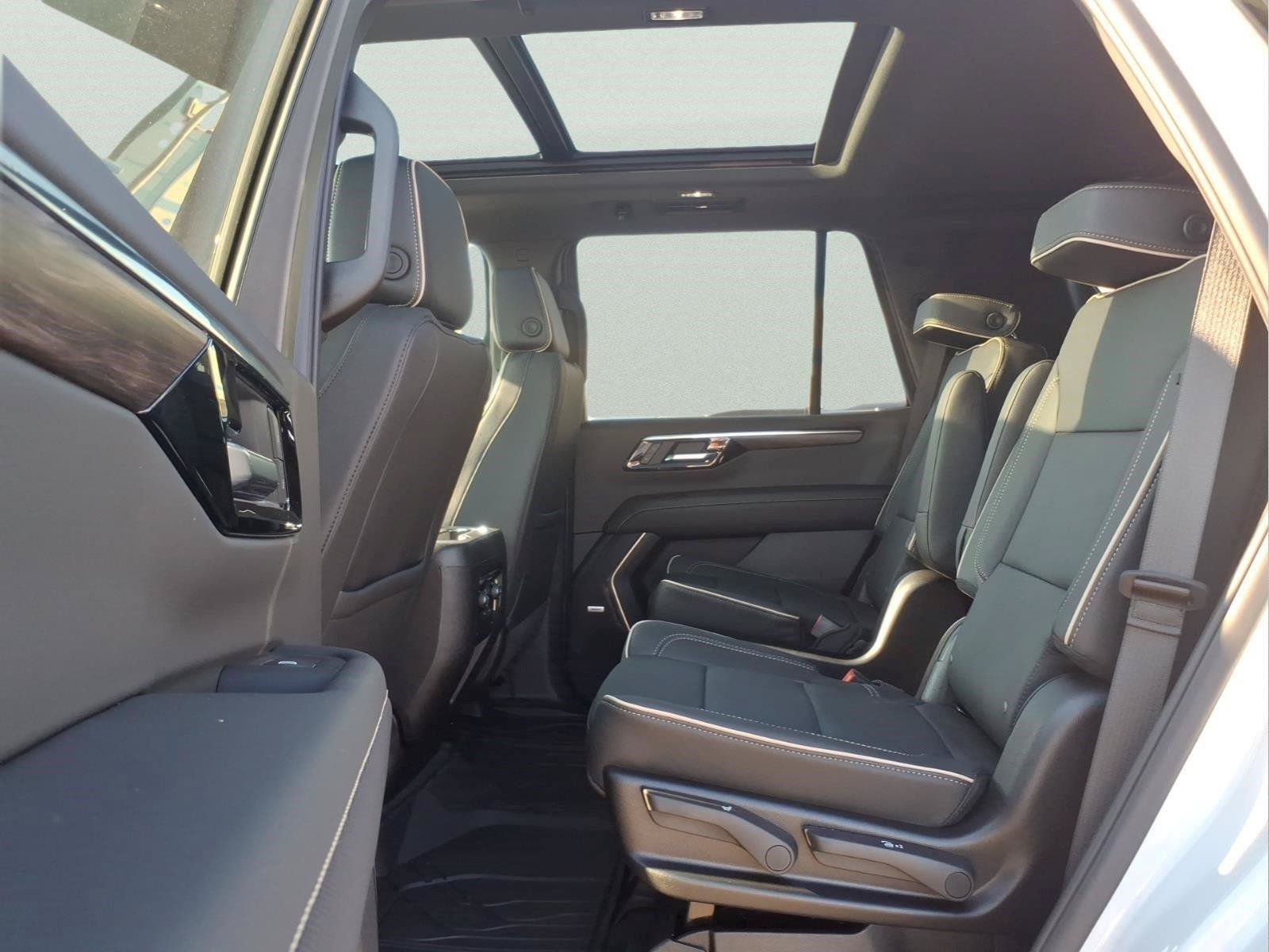 New 2026 Chevrolet Tahoe Premier w/ Sun And Tow Package RWD image 9
