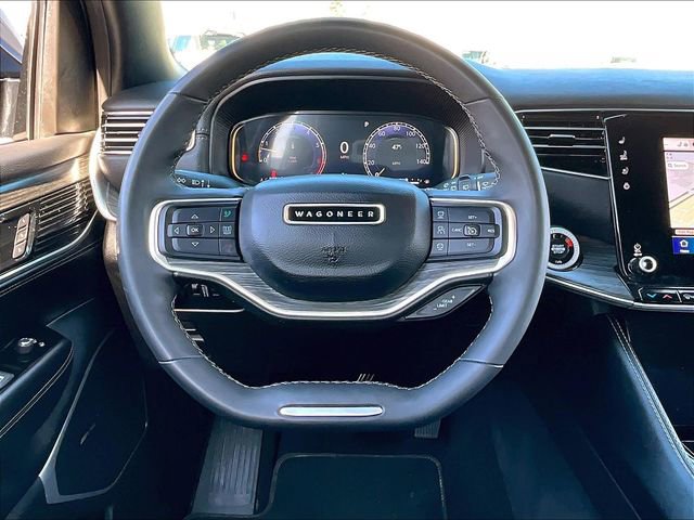 Used 2024 Jeep Wagoneer L Series II w/ Flexible Seating Group image 18