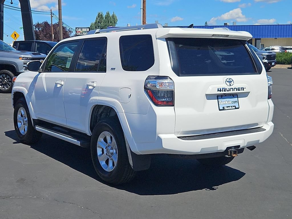 Used 2015 Toyota 4Runner SR5 Premium AWD/4WD image 4