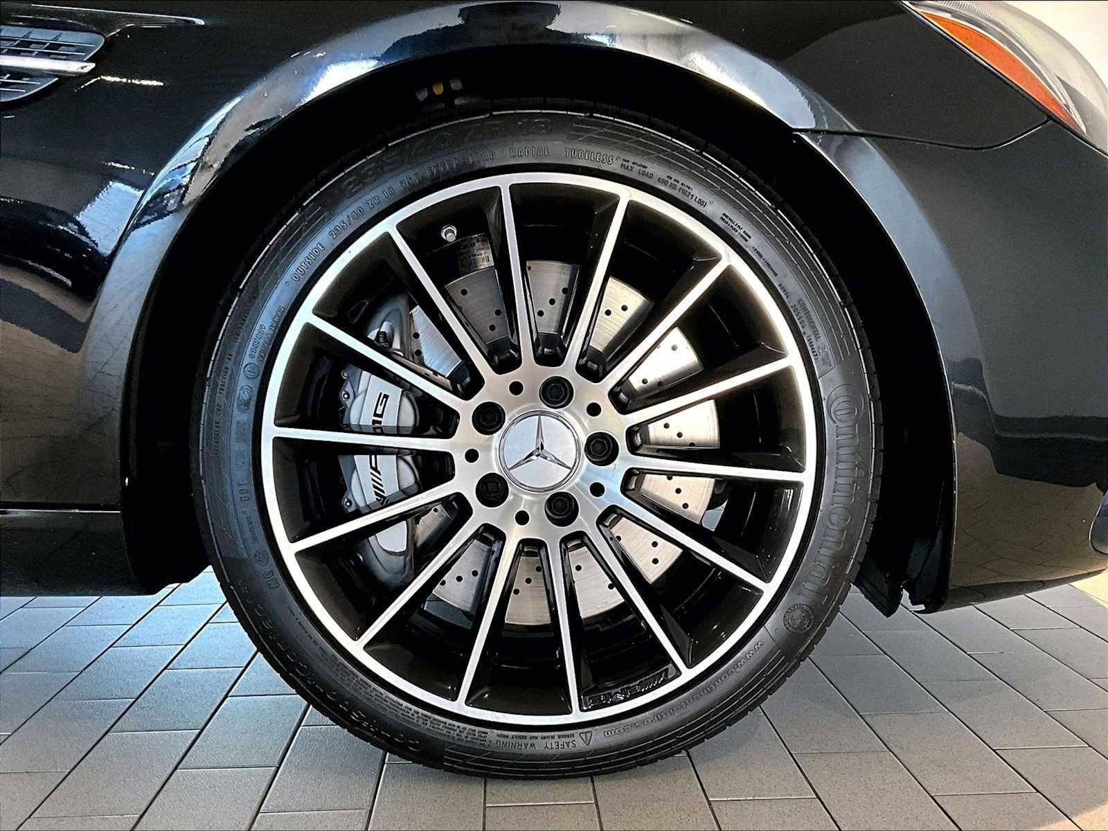 Used 2017 Mercedes-Benz SLC 43 AMG image 14