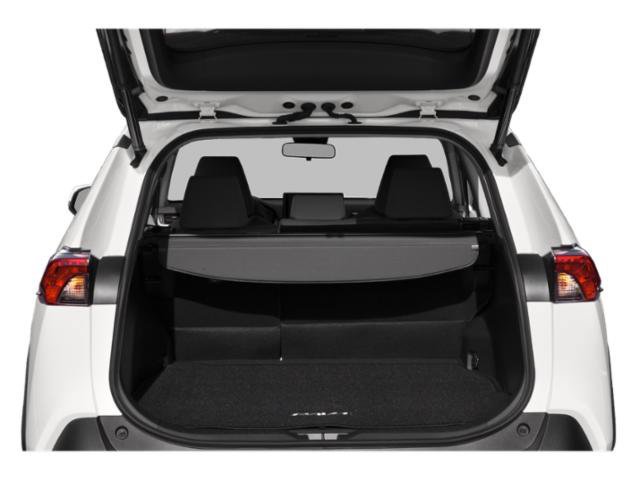 Used 2019 Toyota RAV4 XLE FWD image 11