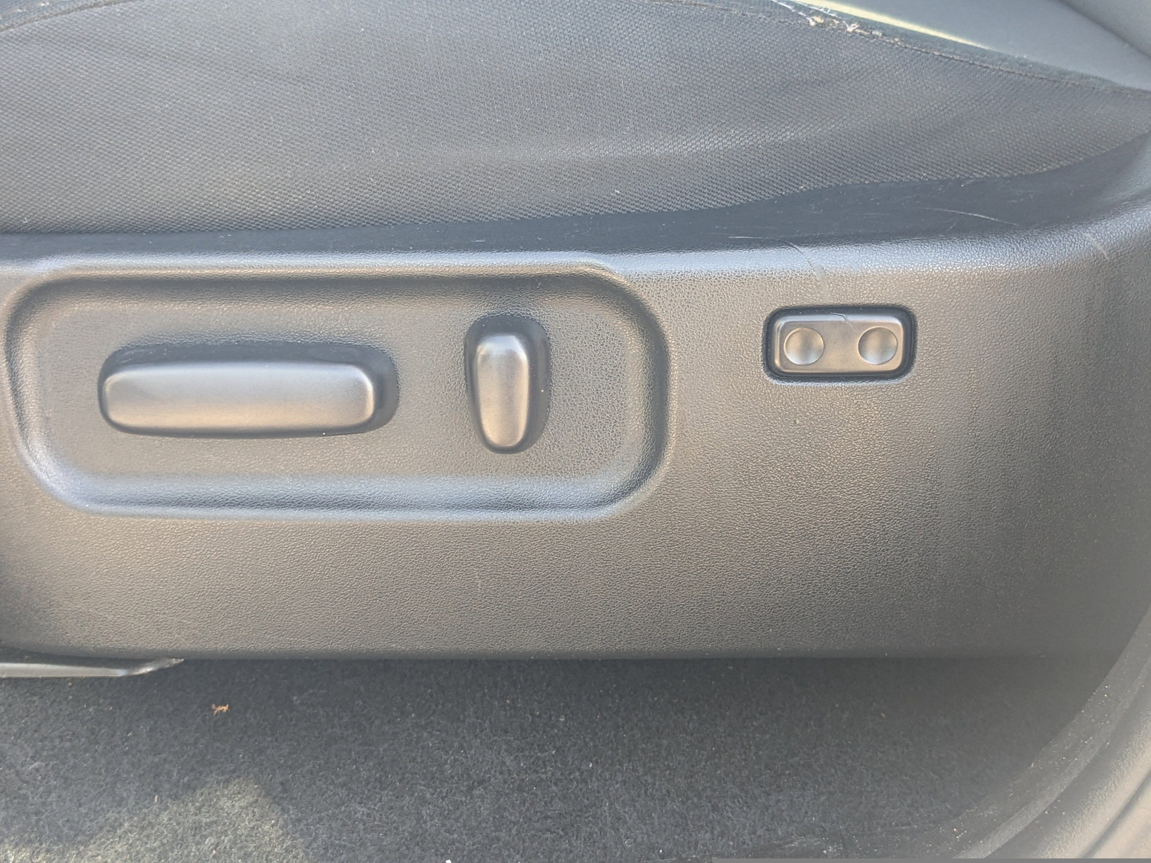 Used 2021 Toyota Tacoma TRD Sport w/ Technology Package image 23