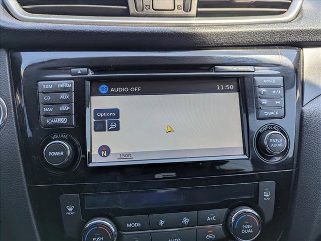 Used 2015 Nissan Rogue SV w/ SV Premium Package image 17