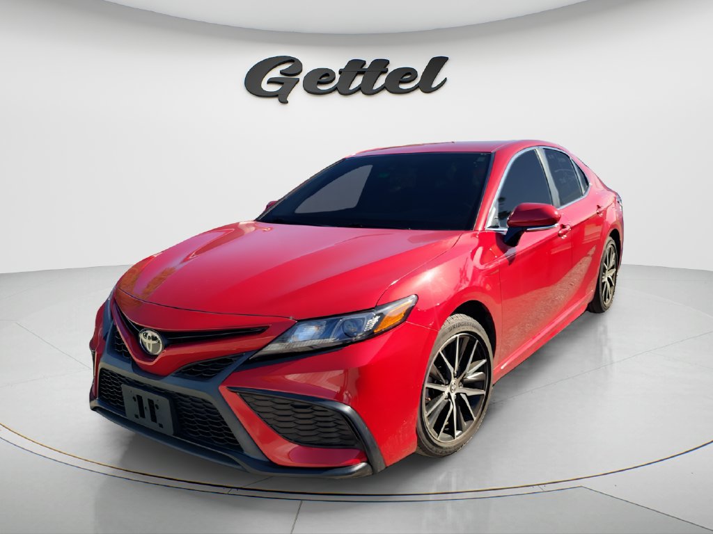 Used 2024 Toyota Camry SE w/ Convenience Package