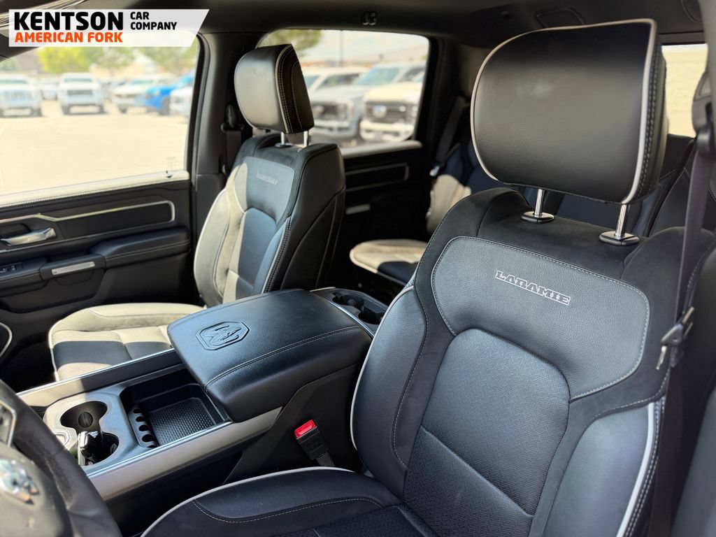 Used 2025 RAM 1500 Laramie w/ Sport Appearance Package AWD/4WD image 30