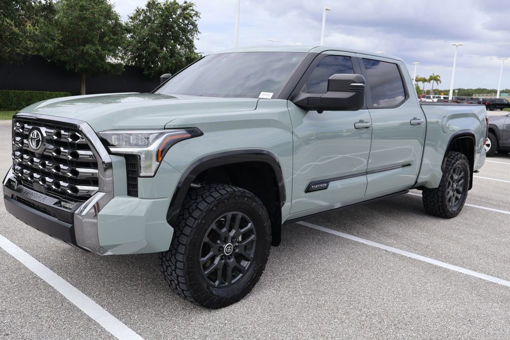 Used 2024 Toyota Tundra Platinum AWD/4WD image 2