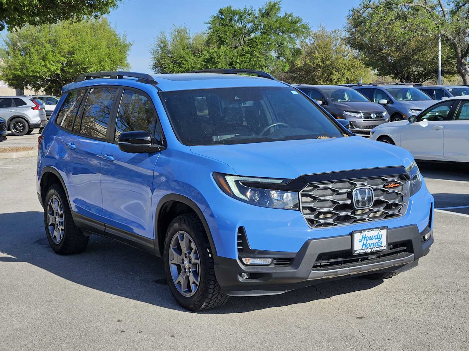 Certified 2024 Honda Passport TrailSport image 3