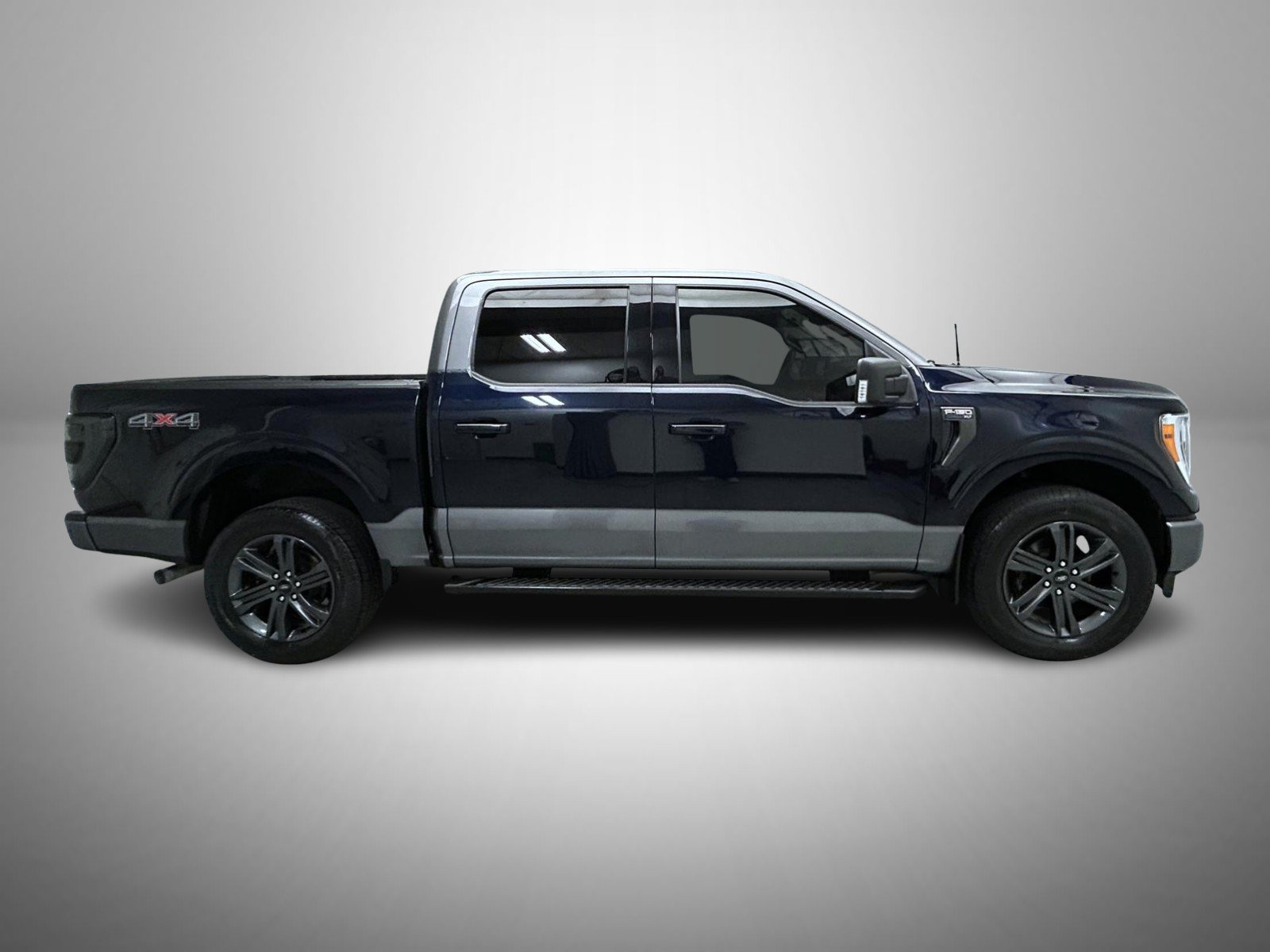 Used 2023 Ford F150 XLT w/ Equipment Group 302A High AWD/4WD image 4