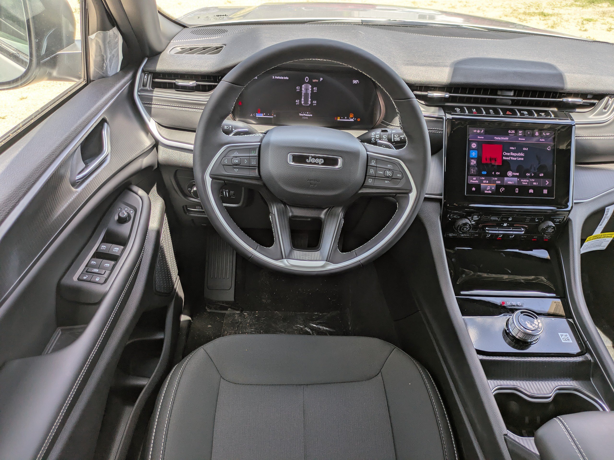 New 2026 Jeep Grand Cherokee Laredo X RWD image 14