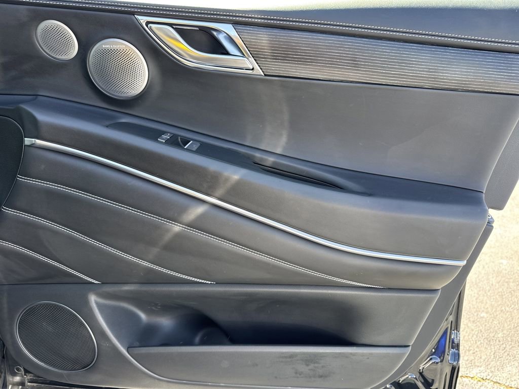 Used 2025 Genesis GV80 3.5T image 14
