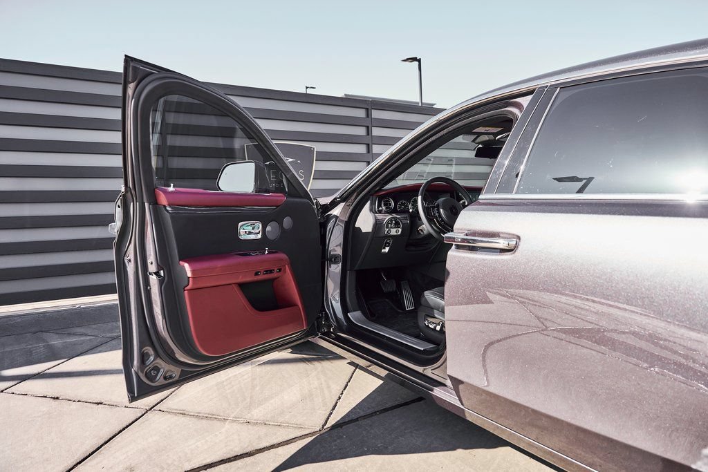 Used 2023 Rolls-Royce Ghost AWD/4WD image 33