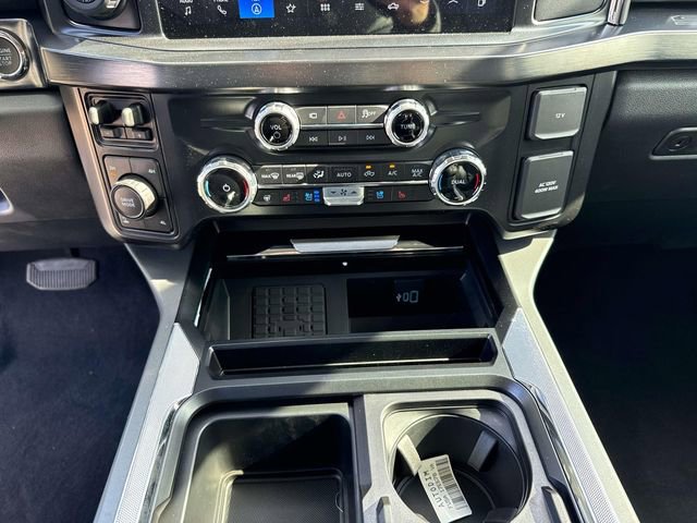 New 2025 Ford F350 Lariat w/ Lariat Ultimate Package image 29