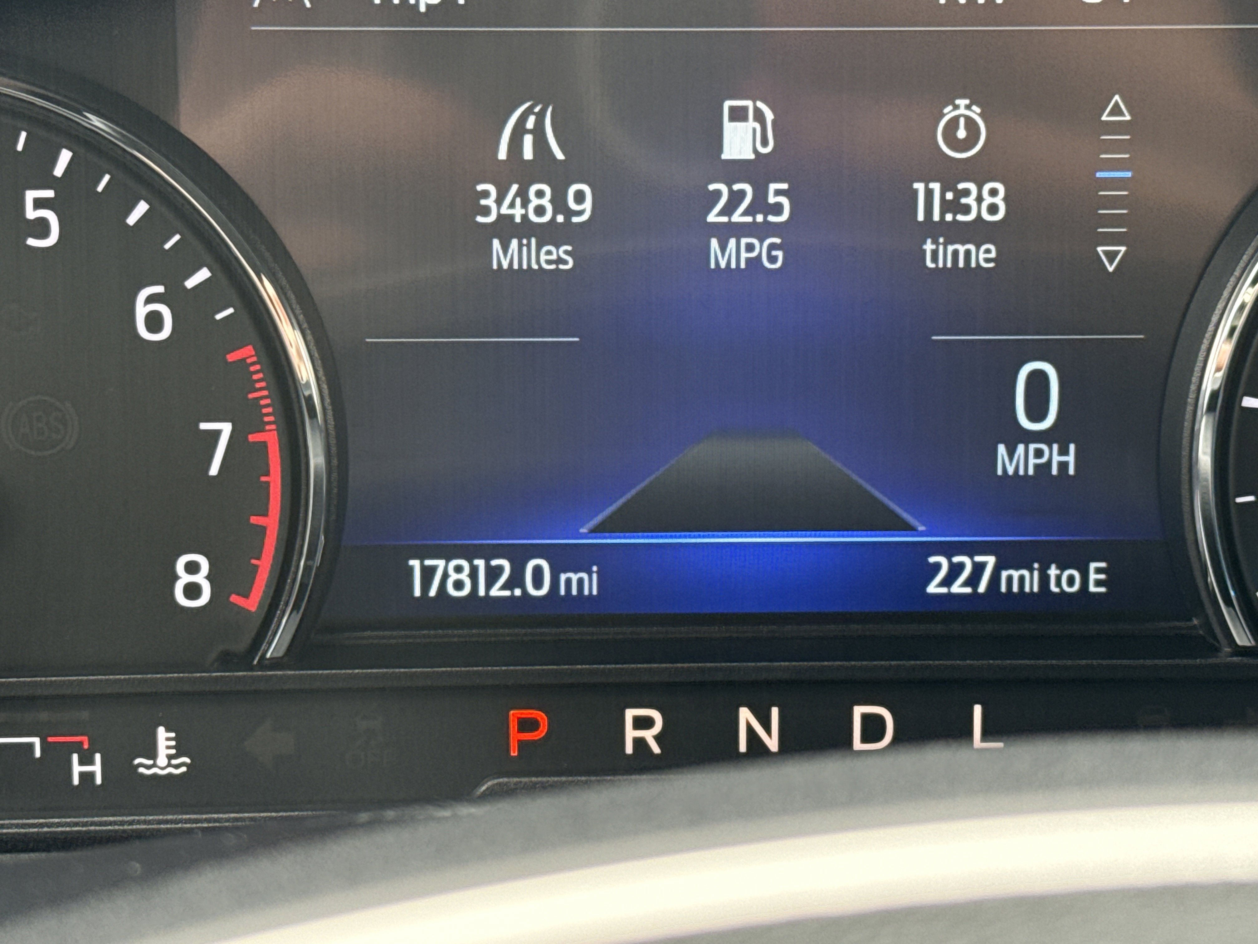 Used 2023 Ford Explorer XLT w/ Equipment Group 202A AWD/4WD image 24