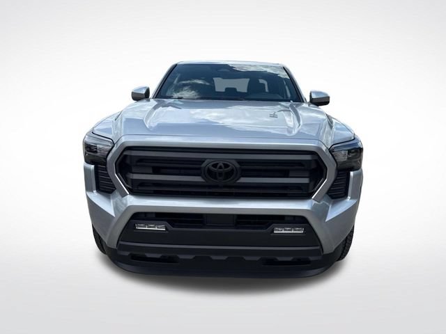Used 2026 Toyota Tacoma SR5 AWD/4WD image 2