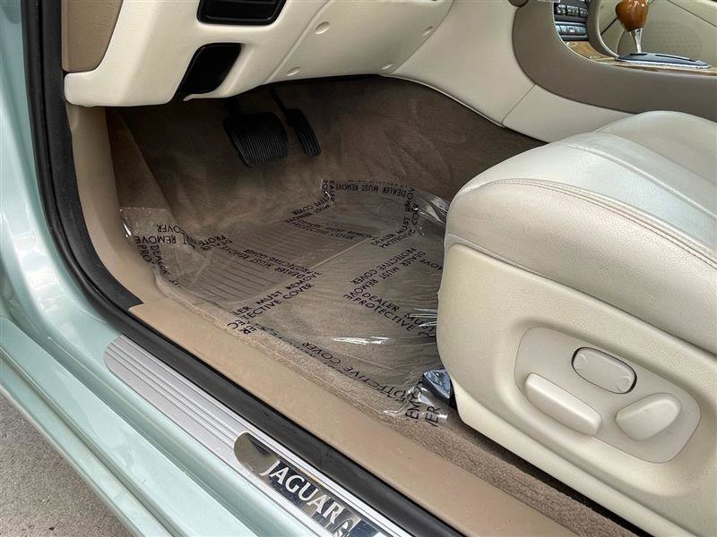 Used 2004 Jaguar S-TYPE 3.0 image 98