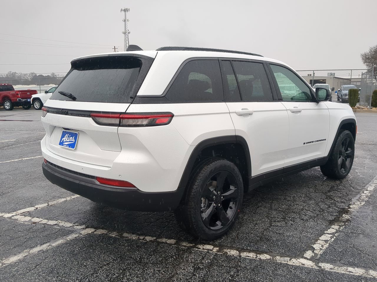 New 2026 Jeep Grand Cherokee Limited w/ Limited Altitude Package RWD image 3