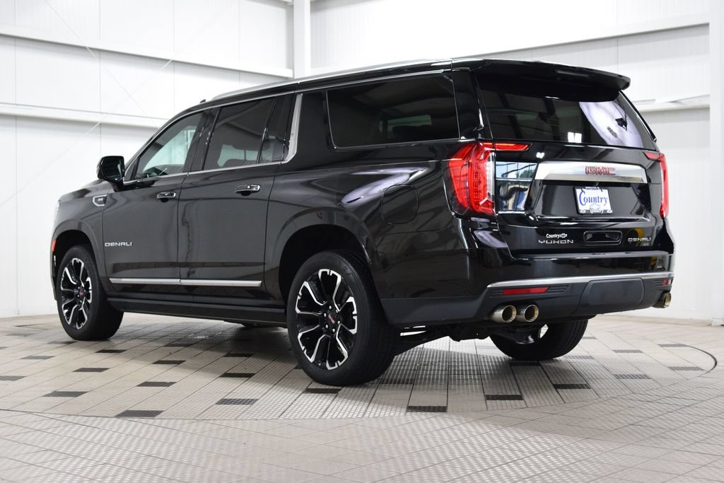 Used 2023 GMC Yukon XL Denali w/ LPO, Floor Liner Package AWD/4WD image 6