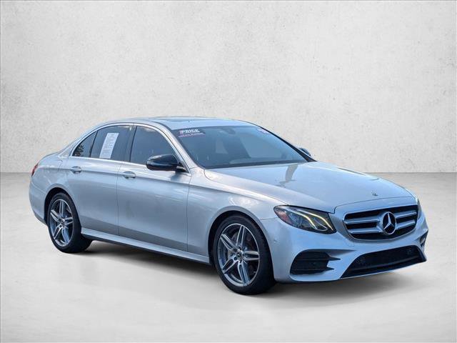 Used 2018 Mercedes-Benz E 400 4MATIC Sedan image 3