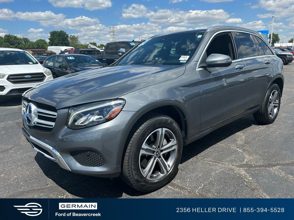 Used 2019 Mercedes-Benz GLC 300 4MATIC image 3