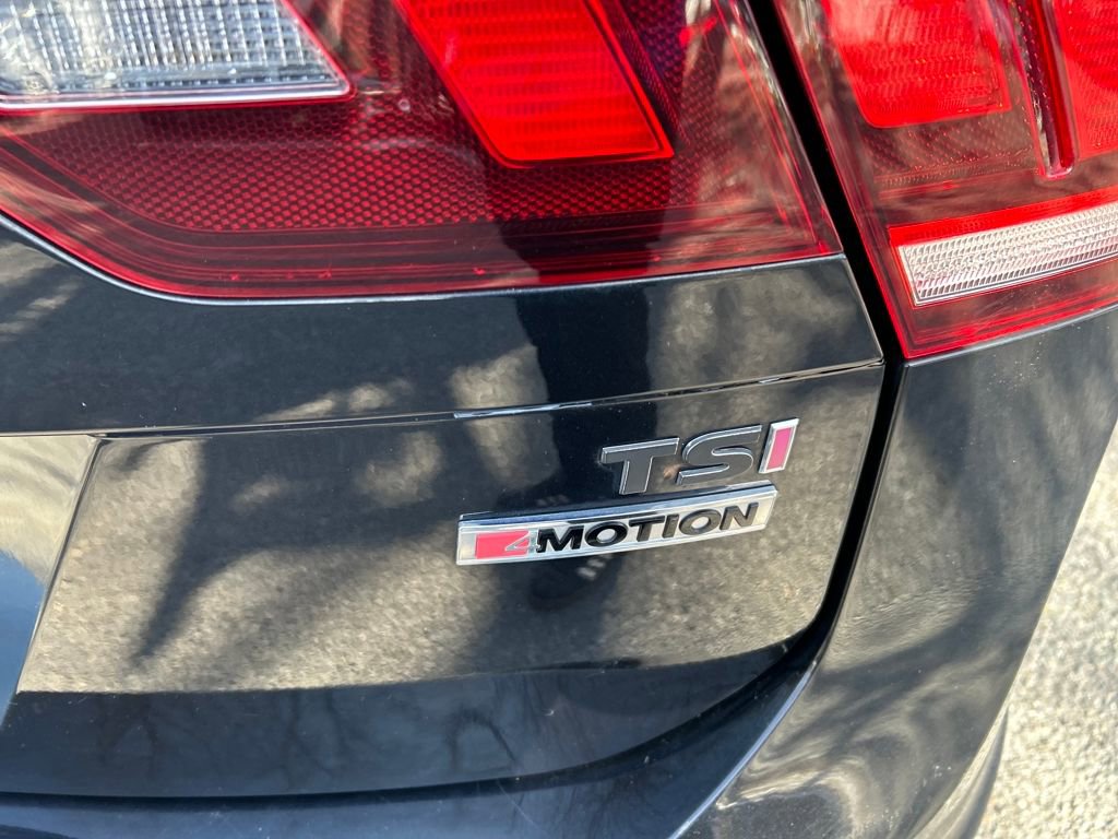 Used 2018 Volkswagen Tiguan SE image 10