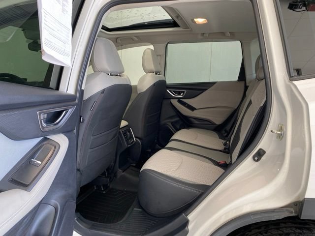 Used 2020 Subaru Forester Premium AWD/4WD image 12