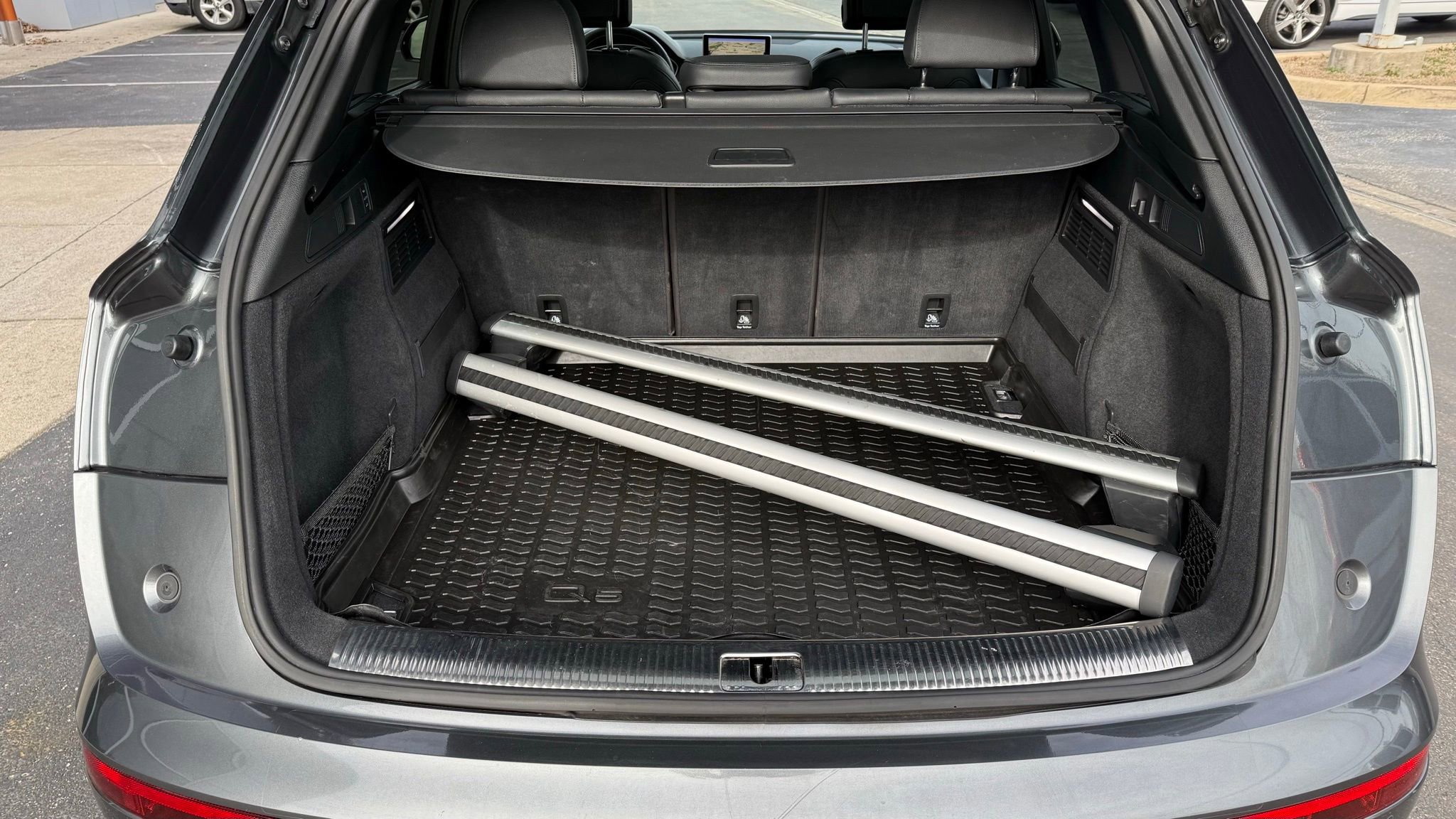 Used 2018 Audi SQ5 Prestige w/ Prestige Package image 36