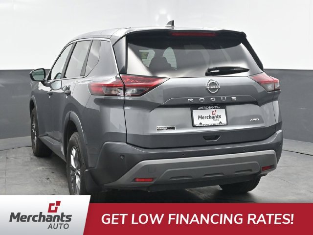Used 2023 Nissan Rogue S AWD/4WD image 5