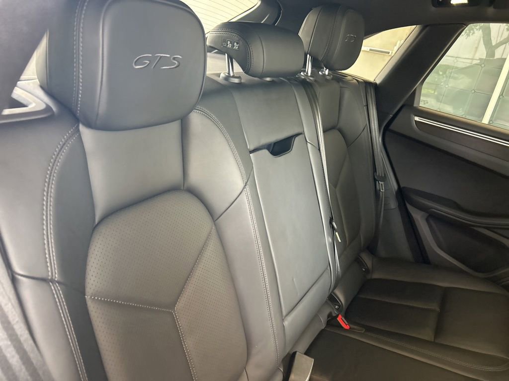 Used 2021 Porsche Macan GTS w/ Premium Package Plus (PF9) image 29