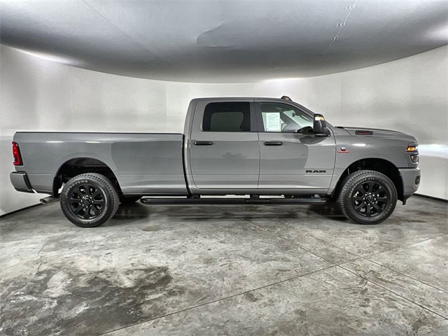 Used 2025 RAM 3500 Big Horn image 9