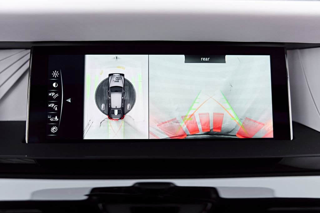 Used 2021 Rolls-Royce Phantom Sedan RWD image 93