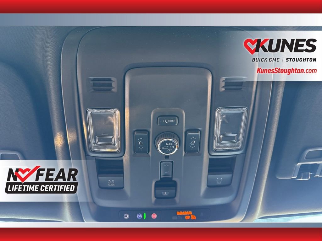 Used 2025 GMC Yukon Denali image 35