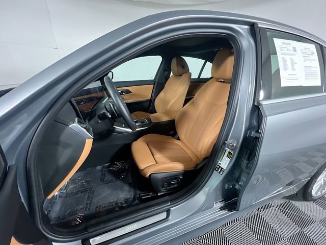 Used 2024 BMW 330i xDrive Sedan w/ Premium Package image 13
