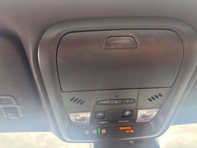 Used 2023 Cadillac XT4 Premium Luxury AWD/4WD image 5