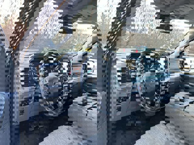 Used 2023 Ford F150 XLT image 10