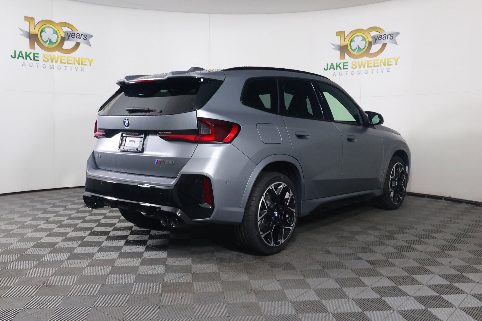 Certified 2025 BMW X1 M35i w/ Premium Package image 7