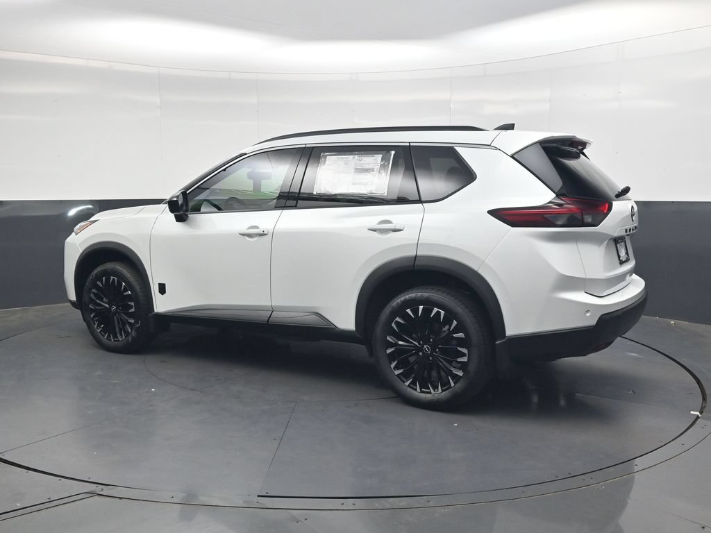 New 2026 Nissan Rogue Dark Armor FWD image 8