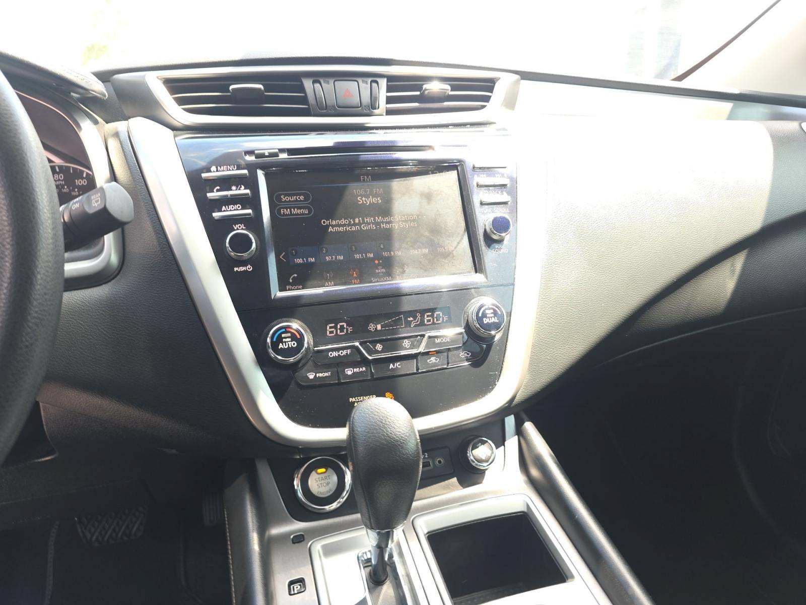 Used 2020 Nissan Murano S w/ Technology Package FWD image 4