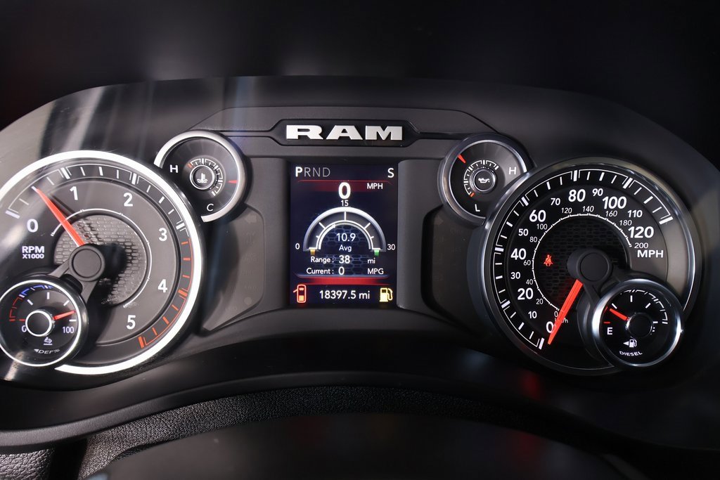 Used 2024 RAM 2500 Big Horn w/ Off Road Package image 4