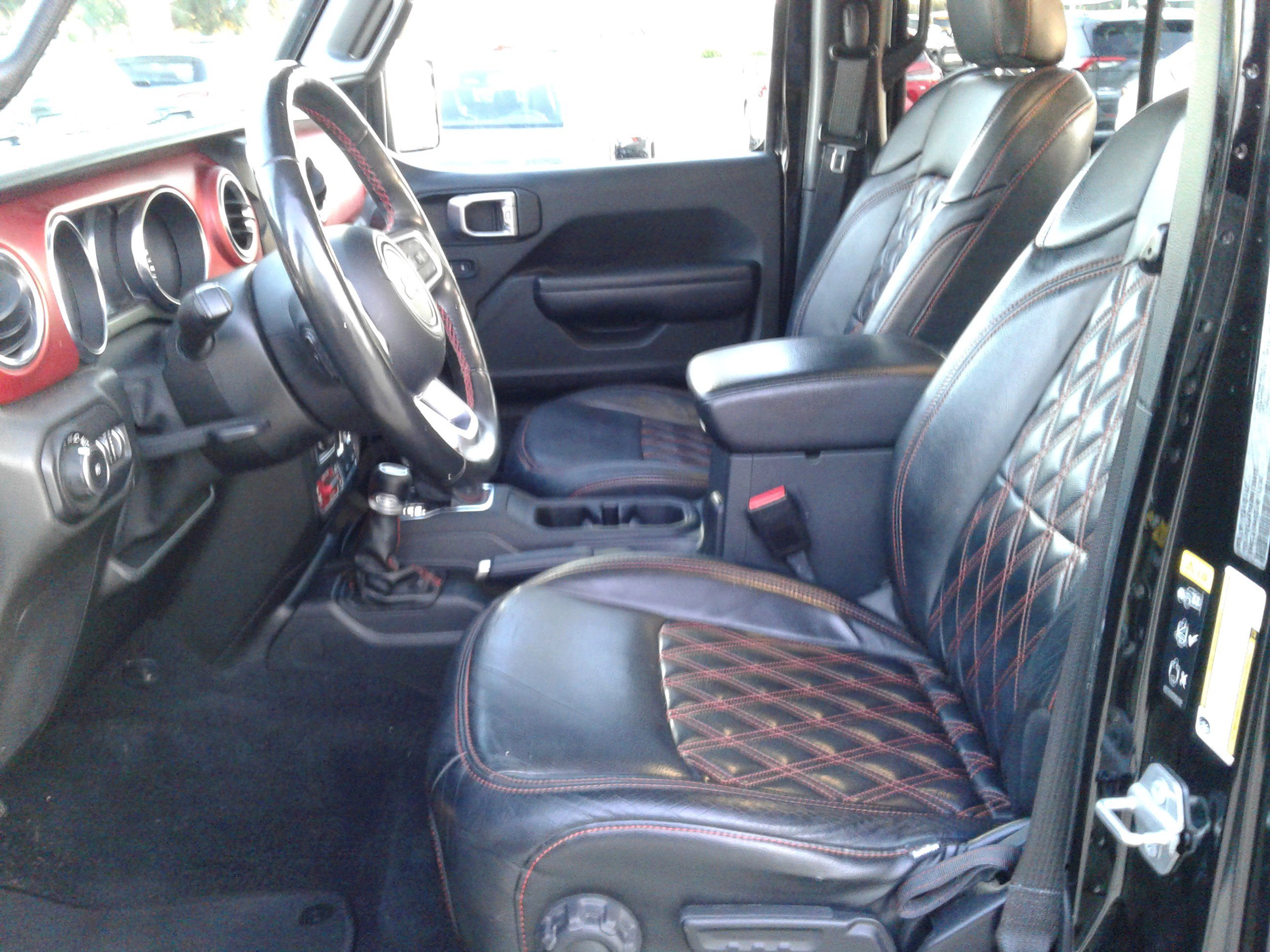 Used 2021 Jeep Wrangler Unlimited Rubicon image 15