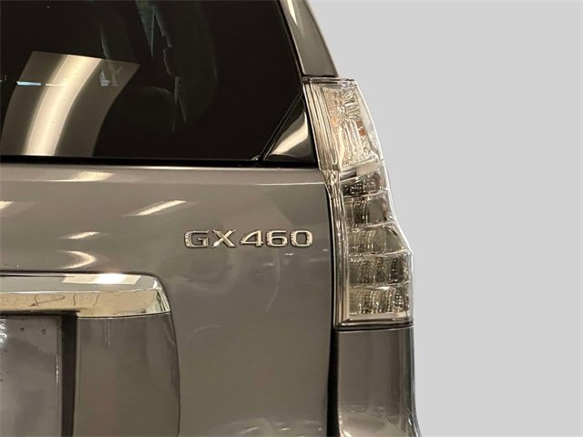 Used 2019 Lexus GX 460 image 12