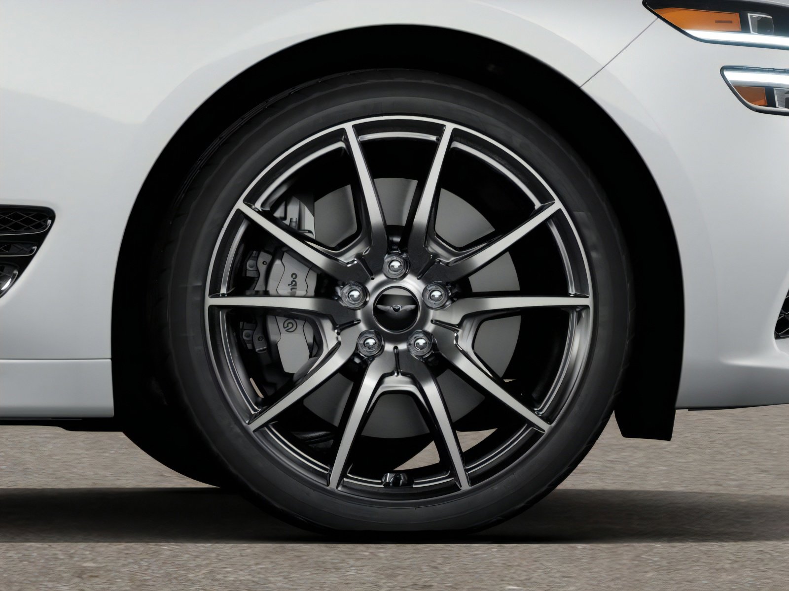 New 2026 Genesis G70 2.5T Prestige image 8