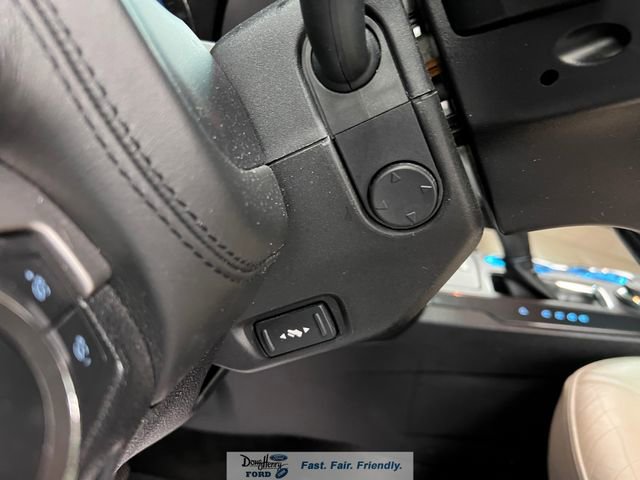 Used 2016 Ford Explorer Platinum image 27