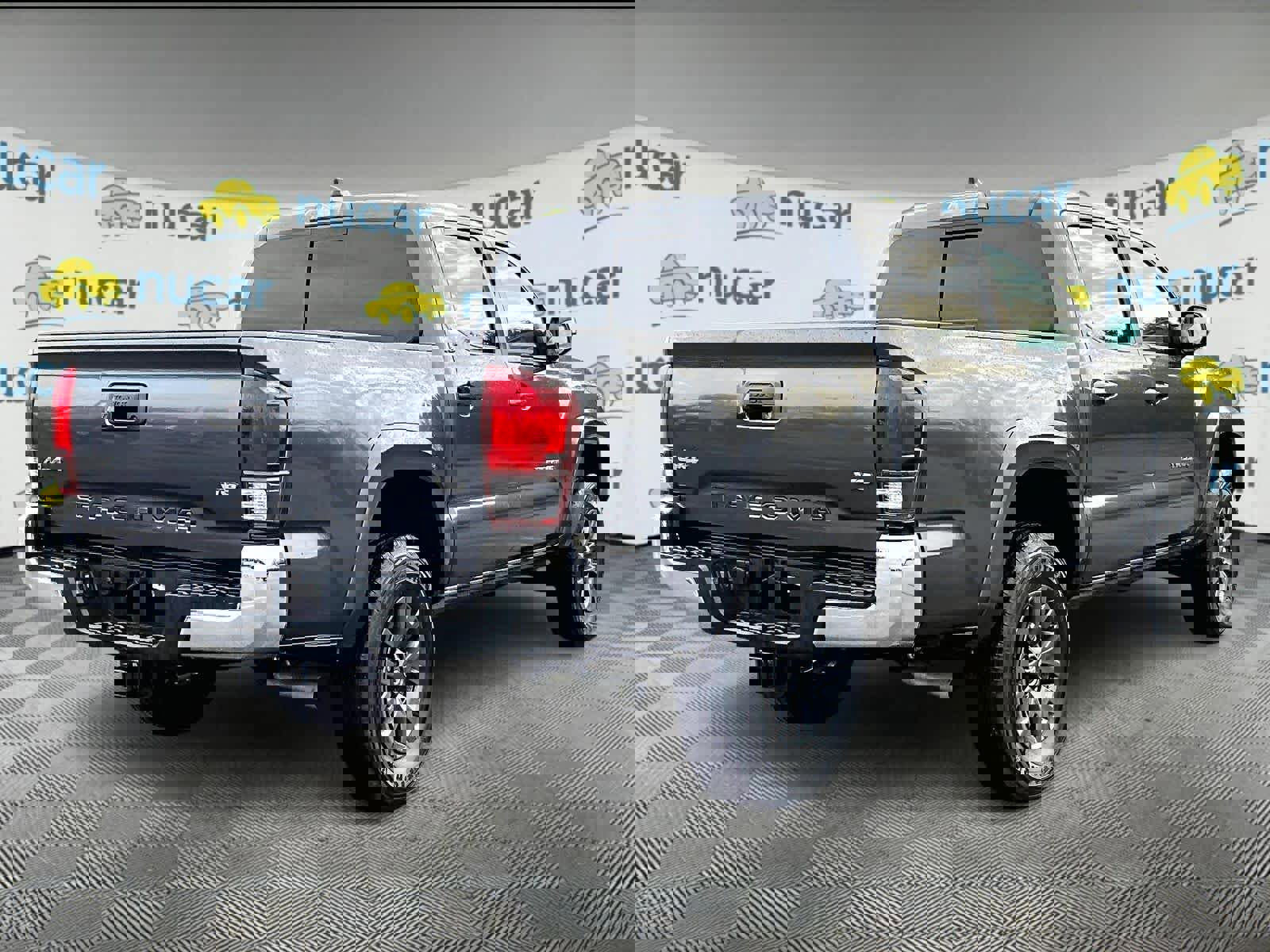 Used 2023 Toyota Tacoma SR5 AWD/4WD image 6