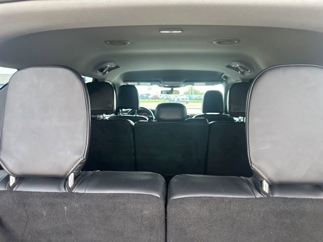 Used 2023 Ford Explorer XLT w/ Equipment Group 202A RWD image 22