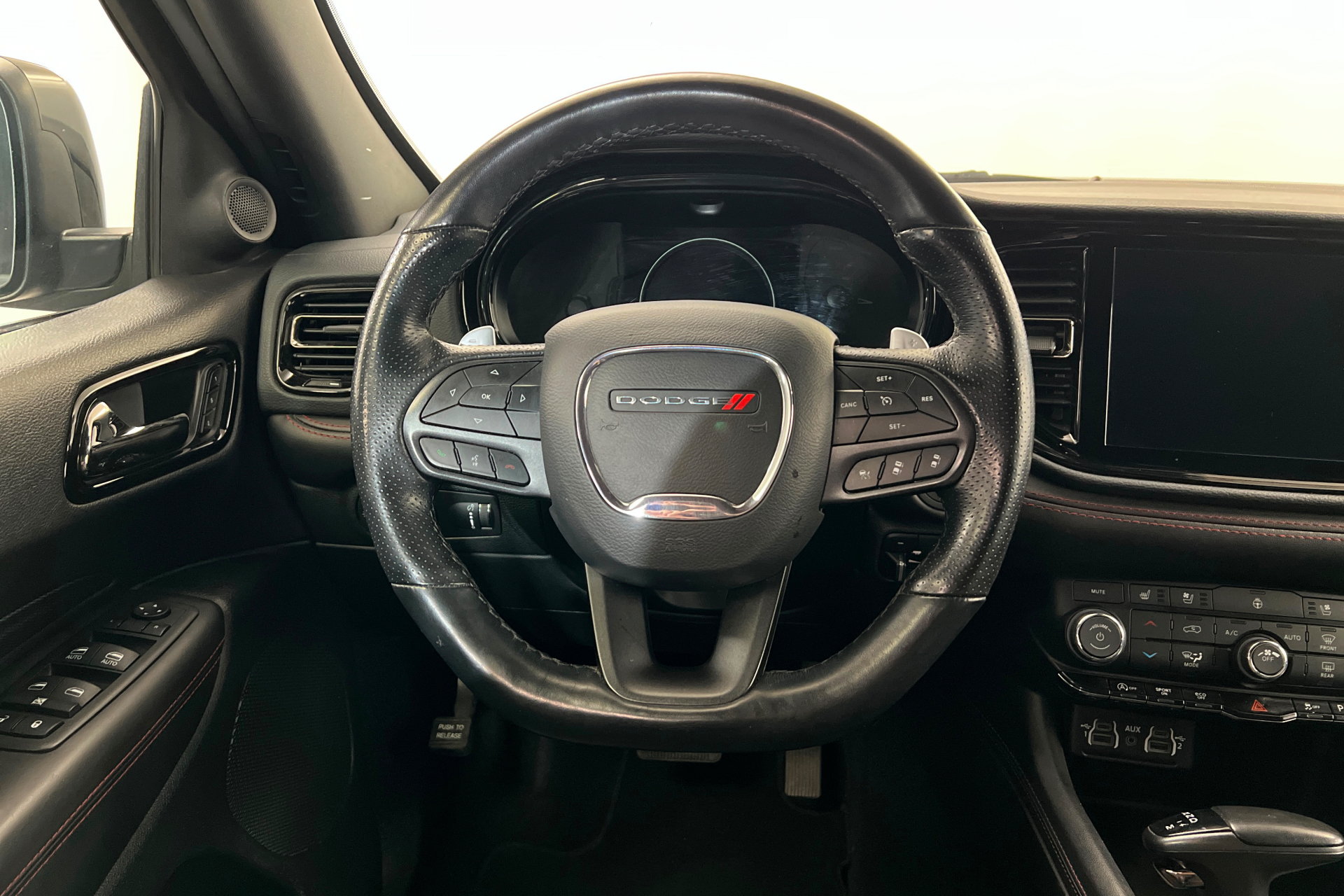 Used 2024 Dodge Durango GT AWD/4WD image 12