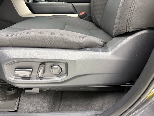 New 2026 Toyota Tundra SR5 w/ SR5 Convenience Package image 29