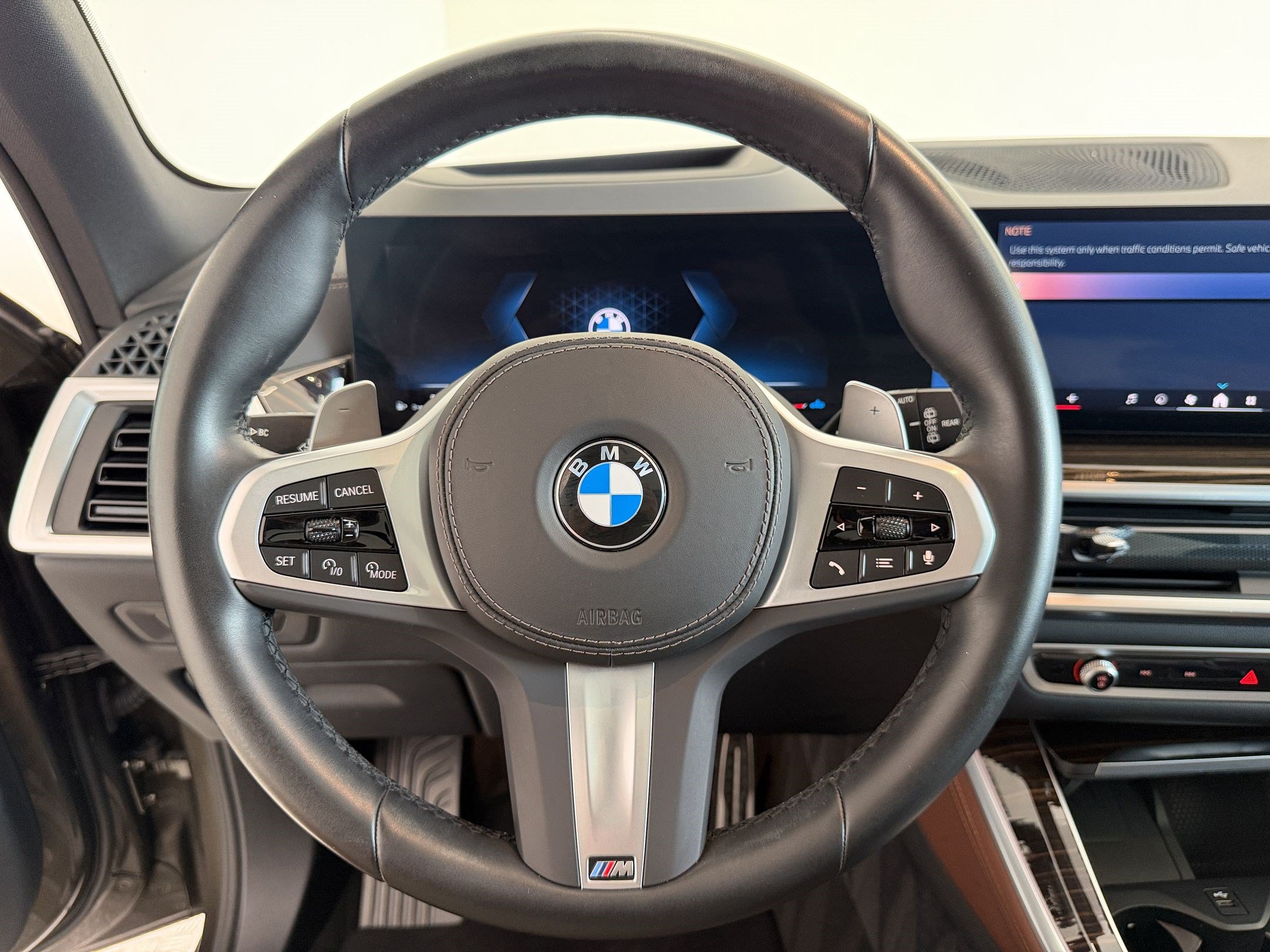 Certified 2026 BMW X5 xDrive40i w/ M Sport Package AWD/4WD image 11