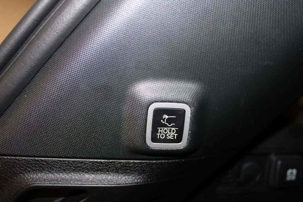 Used 2024 Jeep Grand Cherokee Limited 4xe AWD/4WD image 34