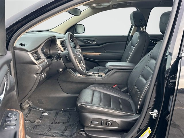 Used 2017 GMC Acadia Denali w/ Technology Package image 16